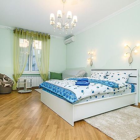 Amazing Two Beds In The Klovskiy Spusk Lägenhet Kiev Exteriör bild